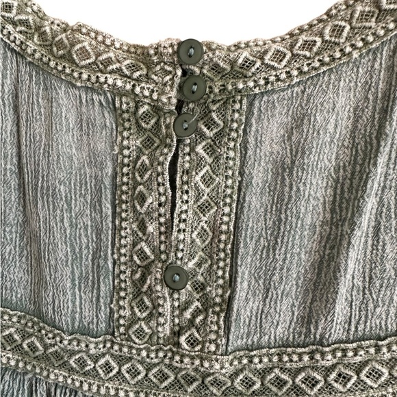 Easel Sage Textured Knit Monochromatic Minimalist Boho Hippie Lagenlook Top Sz S - Picture 6 of 9